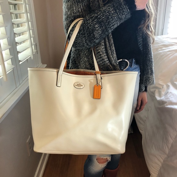 Coach Handbags - Authentic LARGE Coach Winter White Tote Bag Purse